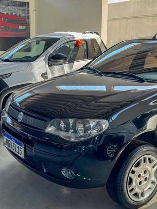 FIAT PALIO 1.0 MPI ATTRACTIVE 8V FLEX 4P MANUAL FIAT PALIO 1.0 MPI ATTRACTIVE 8V FLEX 4P MANUAL